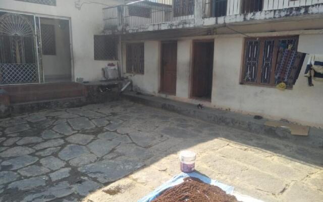 Tungeshwar Homestay by StayApart