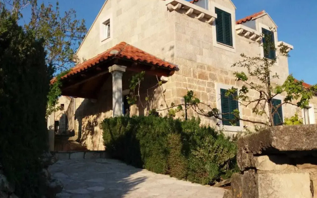 Fishing Family House