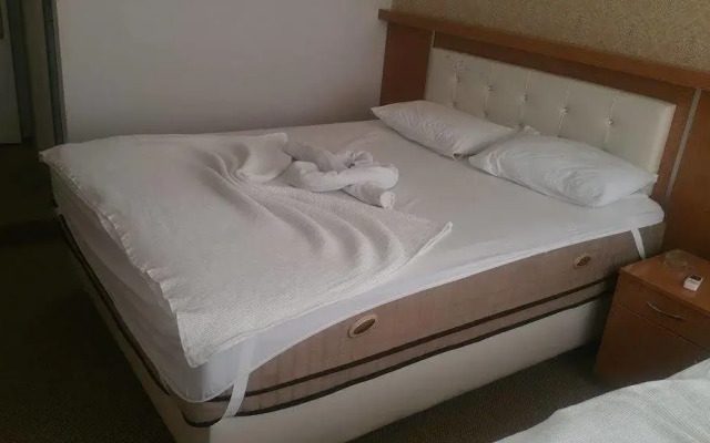 Öztay Otel