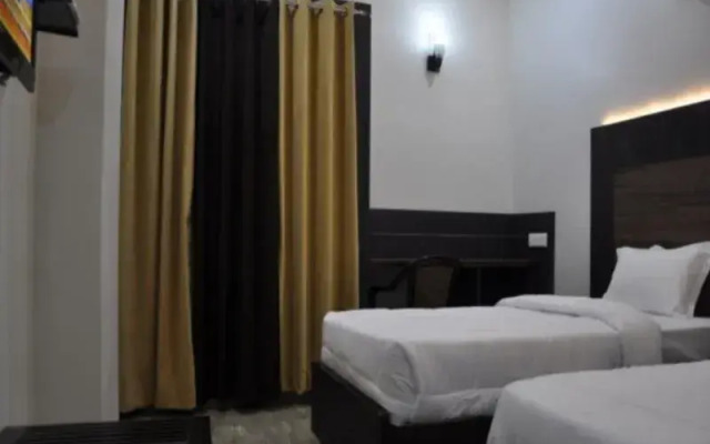 Hotel Mid Town