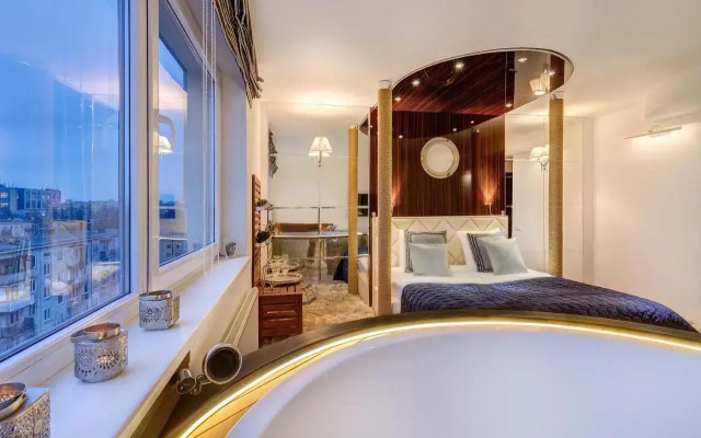 June street Spa apartments