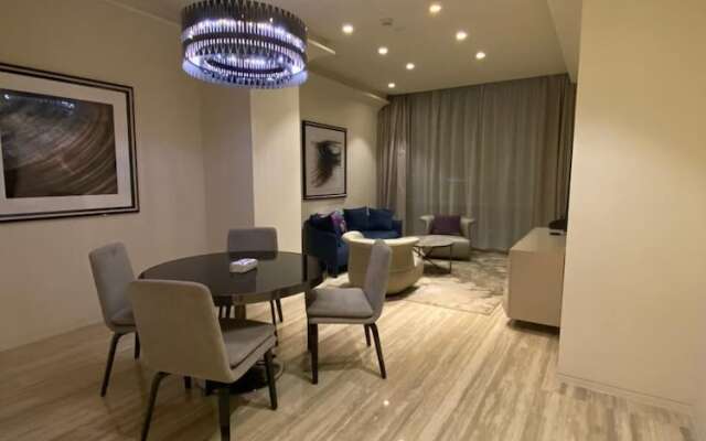 4Leisure Suites DAMAC Esclusiva Towers