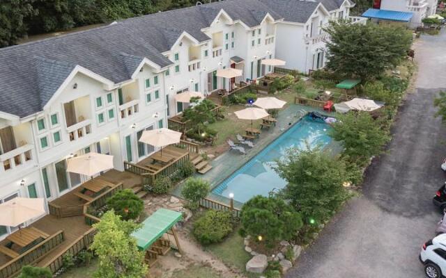 Loanne Green Pension