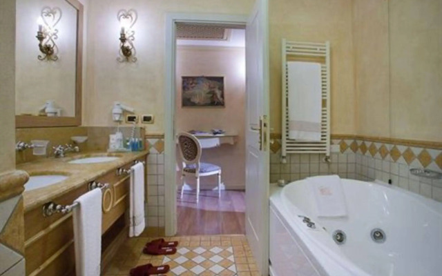 Vip's Motel Luxury Accommodation & Spa