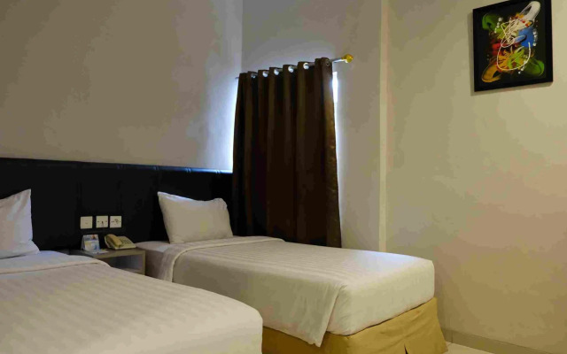 Splash Hotel