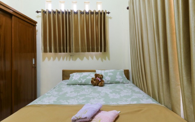 Batu Villa and Residence By Pinky