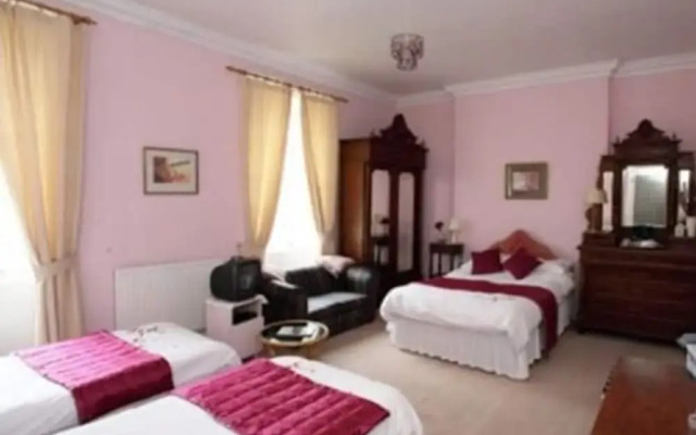 The County Hotel