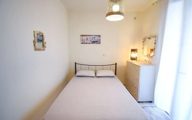 Areos Galaxy Apartments With Beach View