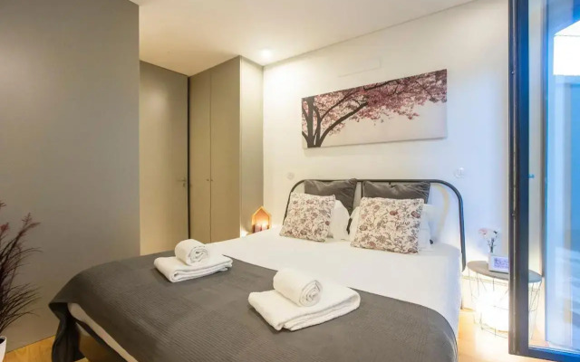 Downtown Studio w/ AC & Patio by LovelyStay