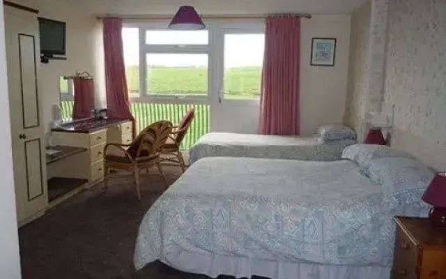 The Cliff Hotel
