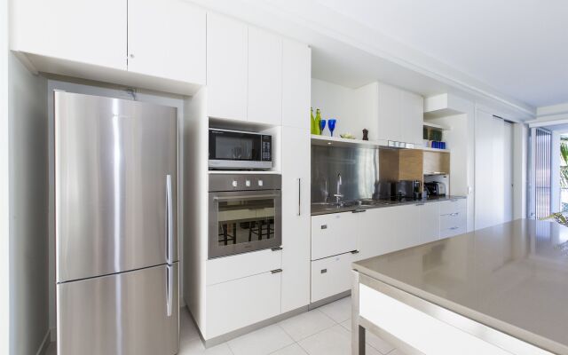 Peppers Blue on Blue