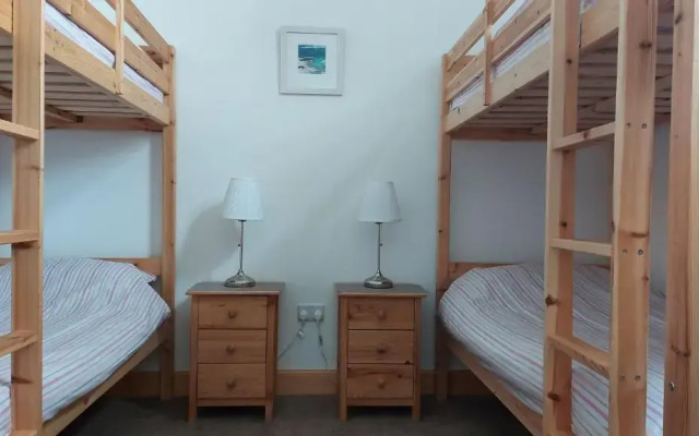 Helmsdale Lodge Hostel - all rooms en-suite