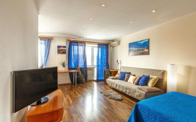 Аврора на улице Красная 5