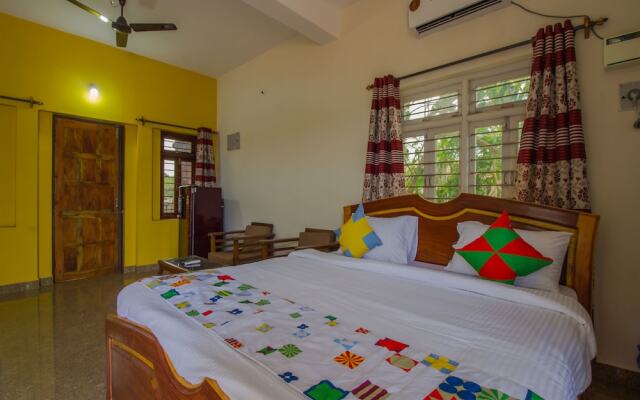 OYO 14644 Home Riverview Studio Siolim
