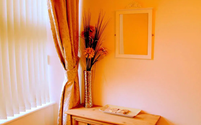 Kensington Court Holiday Apartments