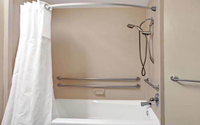 Ramada Limited and Suites San Francisco Airport