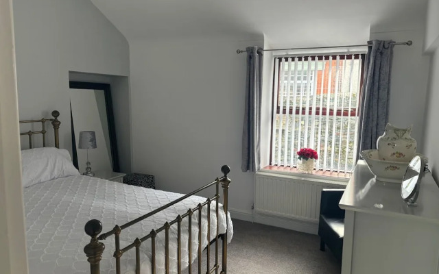 Penmaenmawr Coastal Retreat