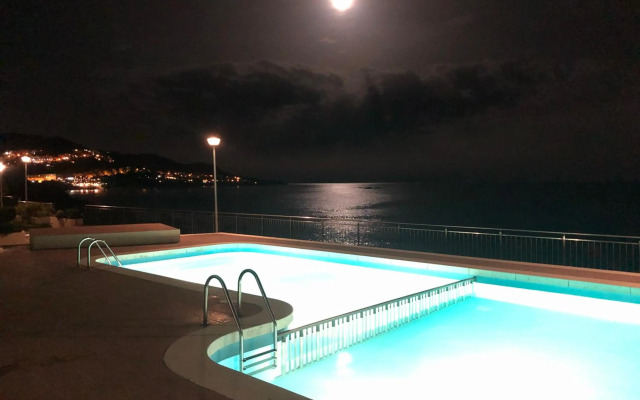 Magnifique appartement en front de mer, Caneylles