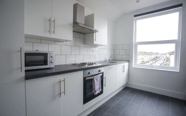 Short Stay Bristol - Ralph Apartment