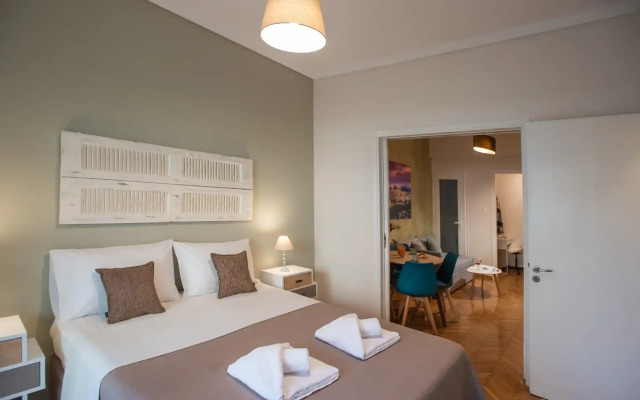 Blue Ark Acropolis Spirit