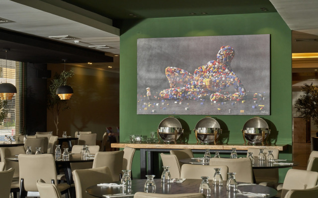 Waymore Hotel Spa & Casino