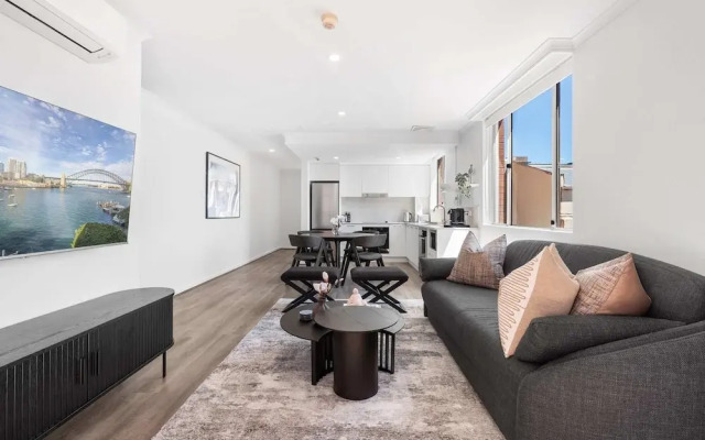 Camperdown Cozy Corner 6