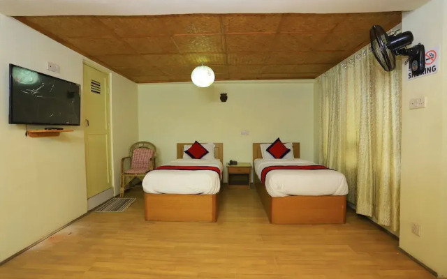 OYO 299 Hotel Sweet Home