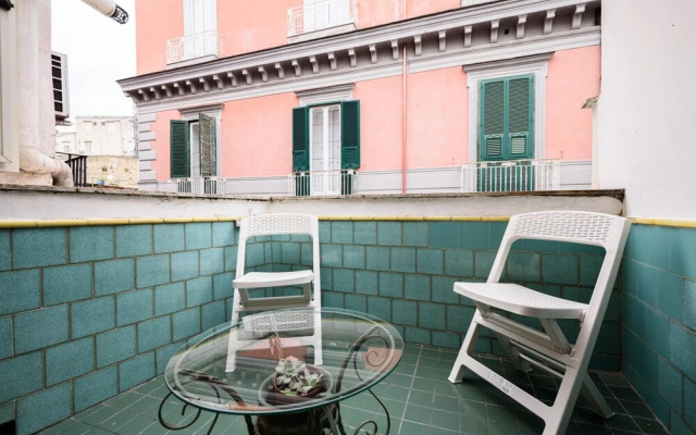 Via Avvocata 25 in Napoli