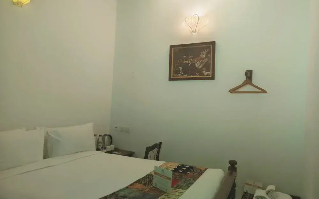 Bel Abri Colonial Living
