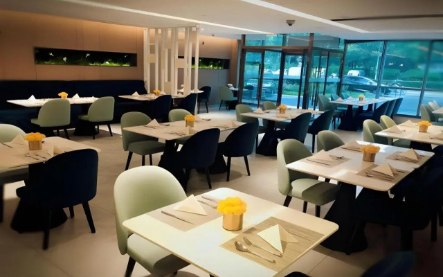 Yitel Collection Beijing Zhongguancun Software Park