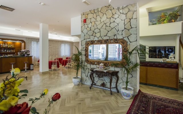 Hotel Columbia Frontemare