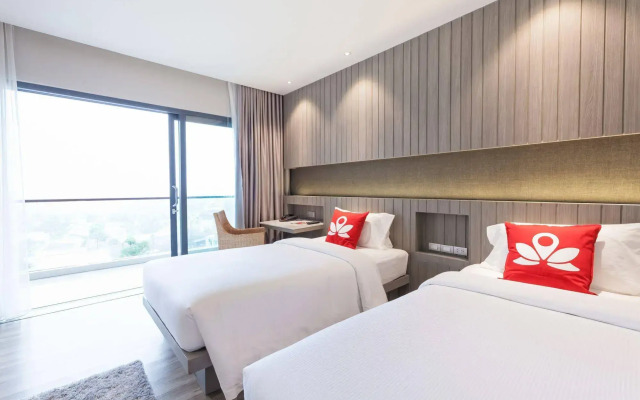 Zen Premium Patak Karon Beach