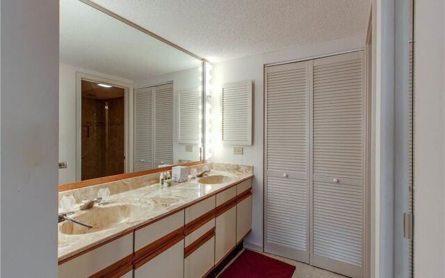 Harbourside 7123 by RedAwning