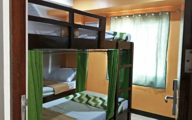 Recson Coron Hostel