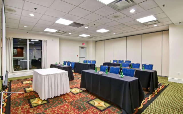 Hilton Garden Inn Toronto - Mississauga