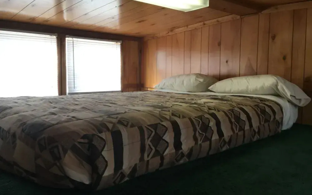 Chama River Bend Lodge