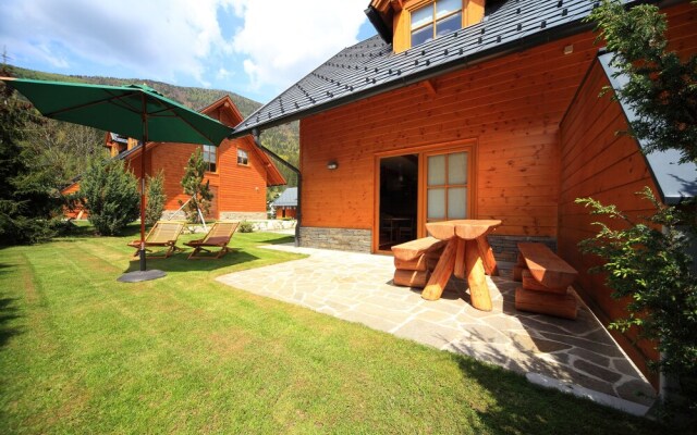 Kronau Chalet Resort