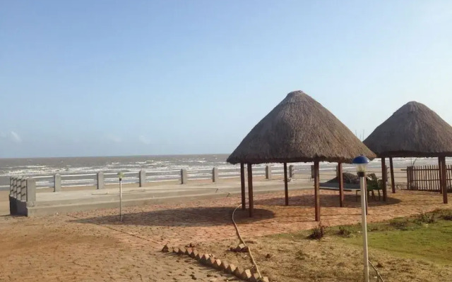 Arya Beach Resort