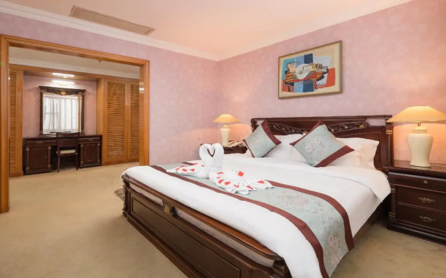 Xinyuan Hot Spring Hotel