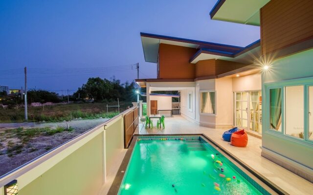 Iconic Pool Villa Hua Hin