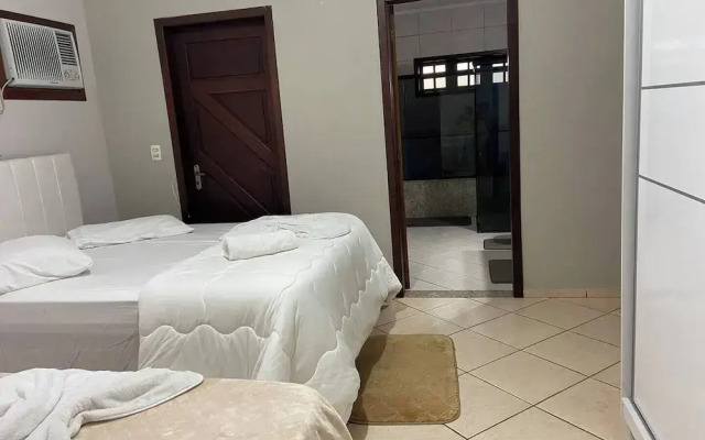 Casa Ampla piscina para ate 16 hospede