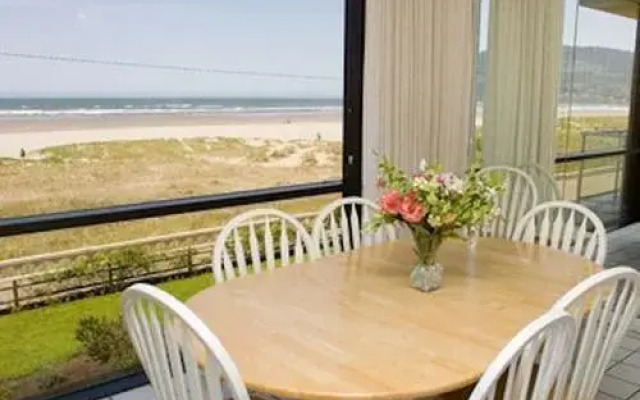 Sand & Sea Resort Condominiums