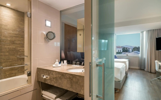 Royal River, Luxury Hotel - Adults Only