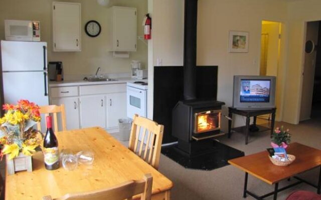 Green Acres Lakeside Resort