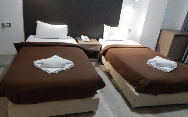 Atlas City Center Hotel