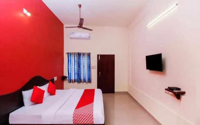 OYO 26646 Hotel Aljemin