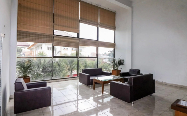 NIDA Rooms Colombo Komplek Karang Marang
