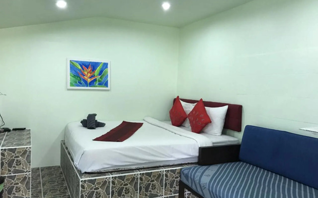 OYO 75304 Riverside Guesthouse