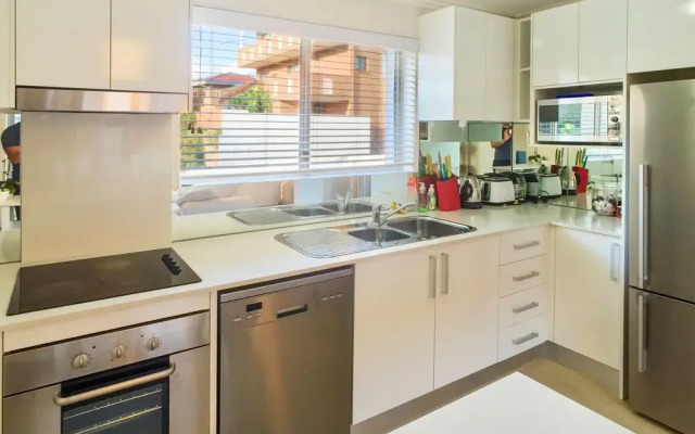 Sydney Coastal Comfort