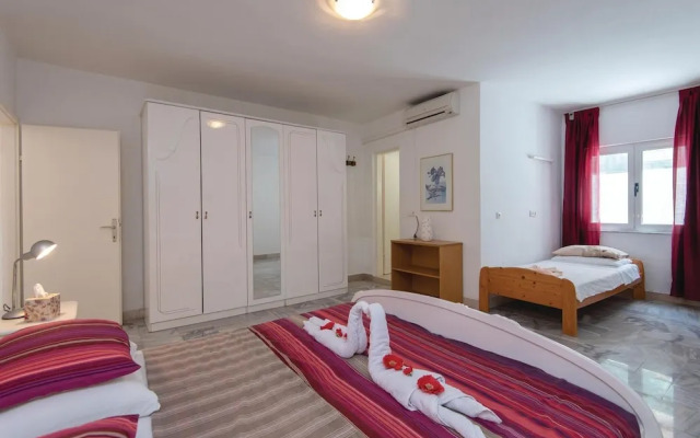 Nice Home in Orebic With Outdoor Swimming Pool, Wifi and Heated Swimming Pool